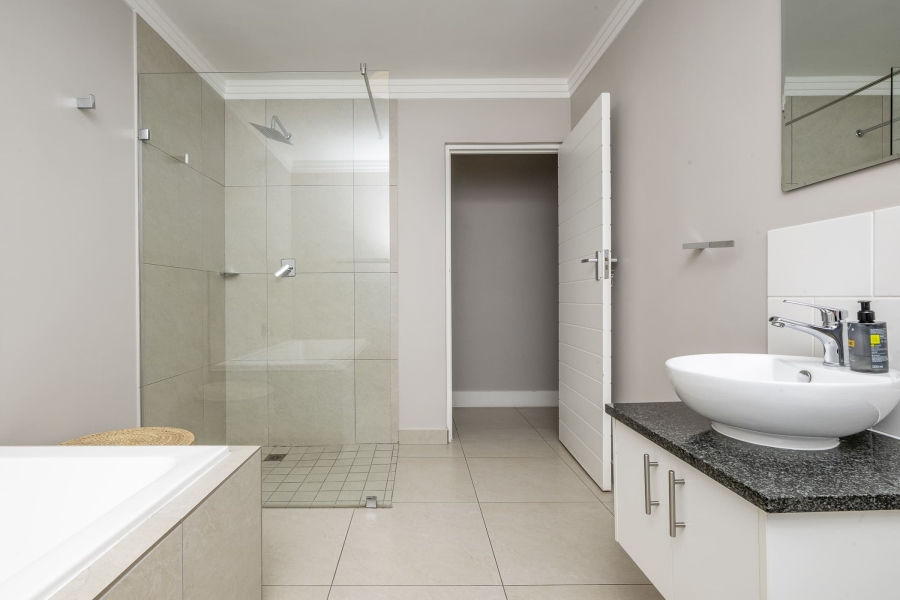 3 Bedroom Property for Sale in Protea Heights Western Cape